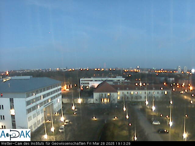 https://wdaten.geo.uni-halle.de/bitmaps/image25-03-28_19-13-30-24.jpg  25-03-28 19:13:30 