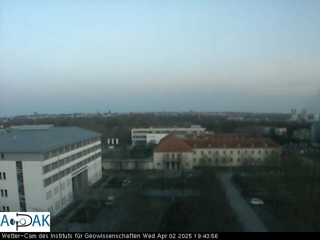 https://wdaten.geo.uni-halle.de/bitmaps/image25-04-02_19-43-56-18.jpg  25-04-02 19:43:56 
