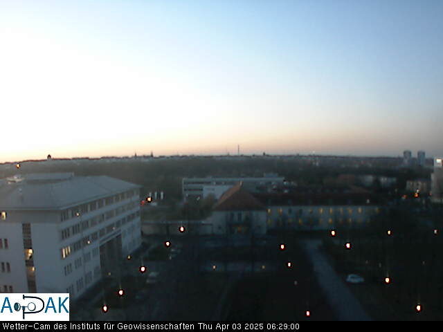 https://wdaten.geo.uni-halle.de/bitmaps/image25-04-03_06-29-00-85.jpg  25-04-03 06:29:00 
