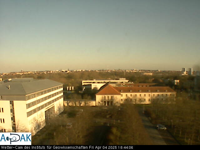 https://wdaten.geo.uni-halle.de/bitmaps/image25-04-04_18-44-06-12.jpg  25-04-04 18:44:06 