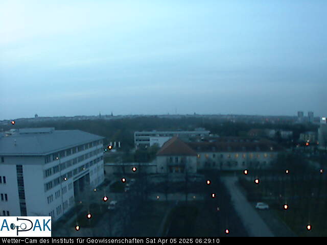 https://wdaten.geo.uni-halle.de/bitmaps/image25-04-05_06-29-10-93.jpg  25-04-05 06:29:10 
