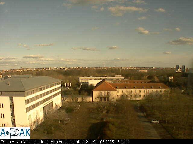 https://wdaten.geo.uni-halle.de/bitmaps/image25-04-05_18-14-11-24.jpg  25-04-05 18:14:11 