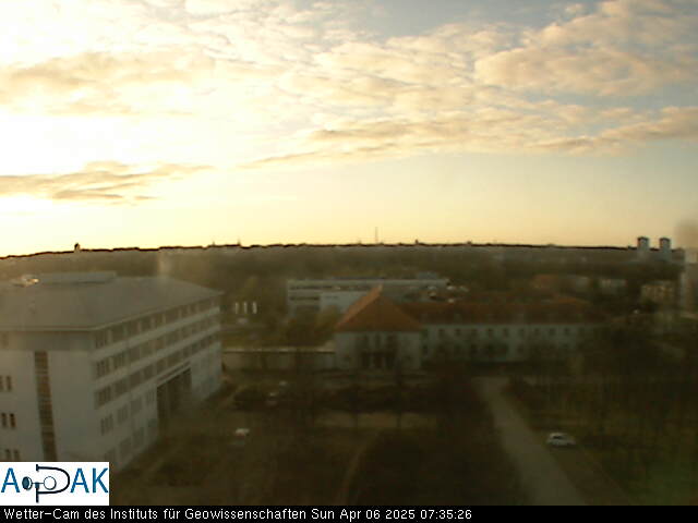 https://wdaten.geo.uni-halle.de/bitmaps/image25-04-06_07-35-26-38.jpg  25-04-06 07:35:26 