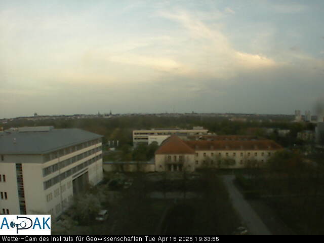 https://wdaten.geo.uni-halle.de/bitmaps/image25-04-15_19-33-55-97.jpg  25-04-15 19:33:55 