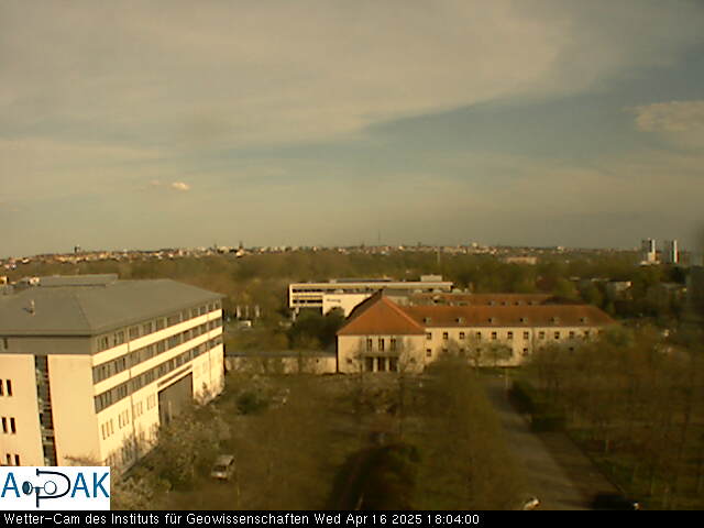 https://wdaten.geo.uni-halle.de/bitmaps/image25-04-16_18-04-00-52.jpg  25-04-16 18:04:00 
