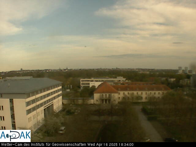 https://wdaten.geo.uni-halle.de/bitmaps/image25-04-16_18-34-00-52.jpg  25-04-16 18:34:00 