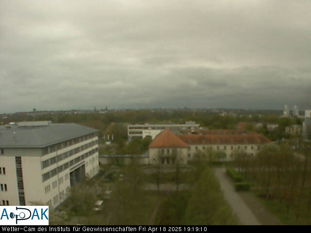 https://wdaten.geo.uni-halle.de/bitmaps/image25-04-18_19-19-10-09.jpg  25-04-18 19:19:10 