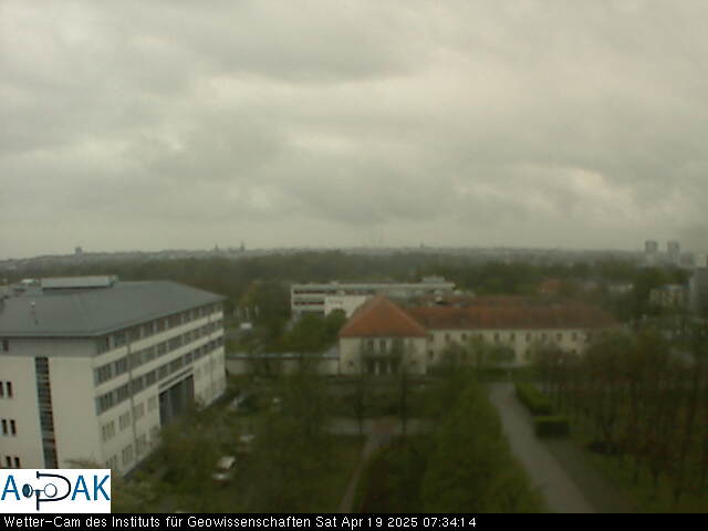 https://wdaten.geo.uni-halle.de/bitmaps/image25-04-19_07-34-14-37.jpg  25-04-19 07:34:14 