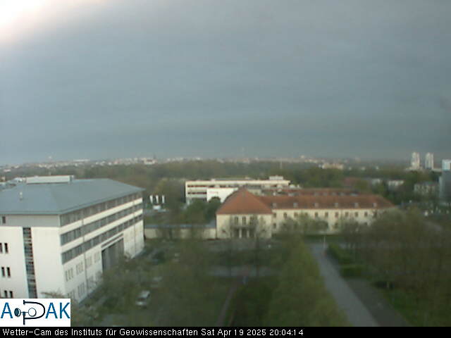 https://wdaten.geo.uni-halle.de/bitmaps/image25-04-19_20-04-14-70.jpg  25-04-19 20:04:14 