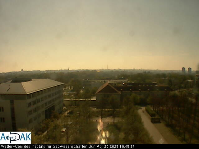https://wdaten.geo.uni-halle.de/bitmaps/image25-04-20_10-45-37-70.jpg  25-04-20 10:45:37 
