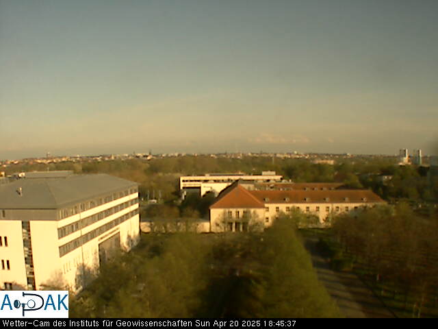 https://wdaten.geo.uni-halle.de/bitmaps/image25-04-20_18-45-37-86.jpg  25-04-20 18:45:37 