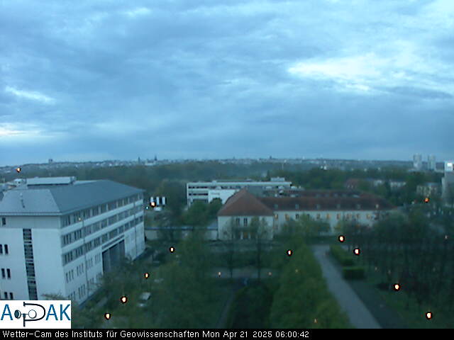 https://wdaten.geo.uni-halle.de/bitmaps/image25-04-21_06-00-42-38.jpg  25-04-21 06:00:42 