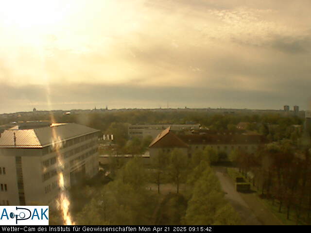 https://wdaten.geo.uni-halle.de/bitmaps/image25-04-21_09-15-42-45.jpg  25-04-21 09:15:42 