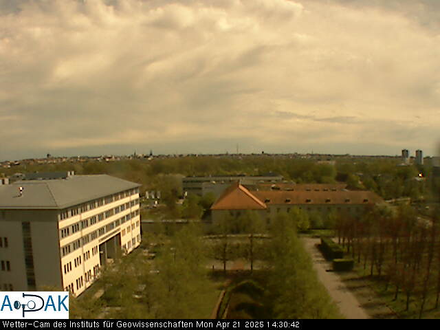 https://wdaten.geo.uni-halle.de/bitmaps/image25-04-21_14-30-42-58.jpg  25-04-21 14:30:42 