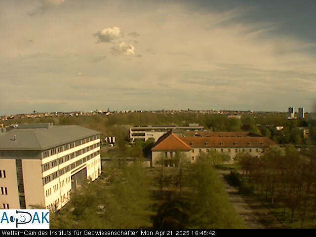 https://wdaten.geo.uni-halle.de/bitmaps/image25-04-21_16-45-42-64.jpg  25-04-21 16:45:42 