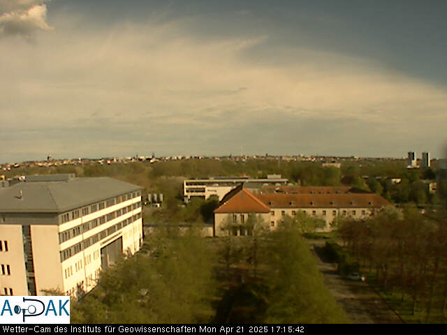 https://wdaten.geo.uni-halle.de/bitmaps/image25-04-21_17-15-42-66.jpg  25-04-21 17:15:42 