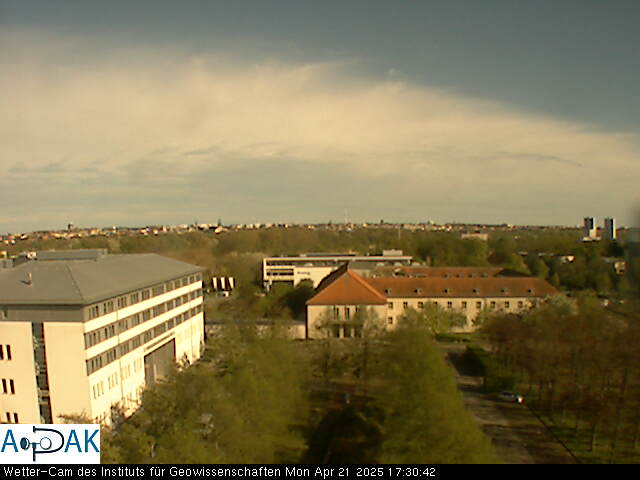 https://wdaten.geo.uni-halle.de/bitmaps/image25-04-21_17-30-42-67.jpg  25-04-21 17:30:42 
