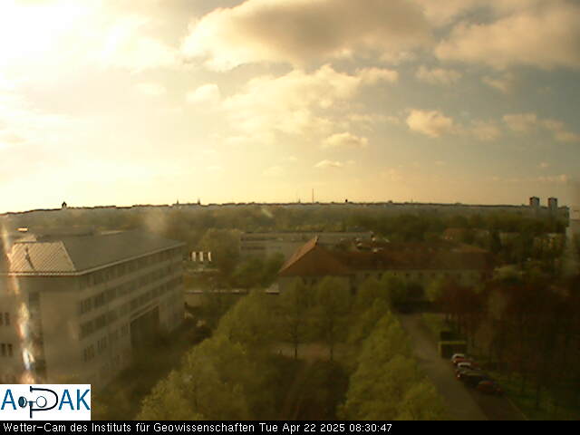 https://wdaten.geo.uni-halle.de/bitmaps/image25-04-22_08-30-47-06.jpg  25-04-22 08:30:47 
