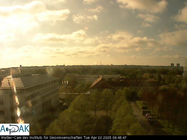 https://wdaten.geo.uni-halle.de/bitmaps/image25-04-22_08-45-47-07.jpg  25-04-22 08:45:47 