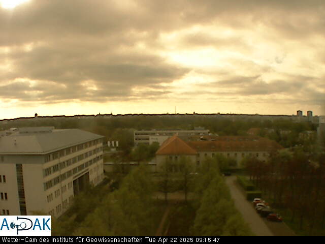 https://wdaten.geo.uni-halle.de/bitmaps/image25-04-22_09-15-47-07.jpg  25-04-22 09:15:47 