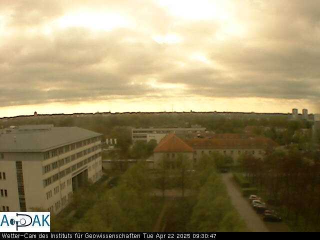 https://wdaten.geo.uni-halle.de/bitmaps/image25-04-22_09-30-47-08.jpg  25-04-22 09:30:47 
