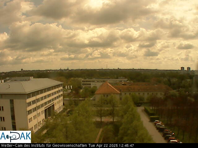 https://wdaten.geo.uni-halle.de/bitmaps/image25-04-22_12-45-47-14.jpg  25-04-22 12:45:47 