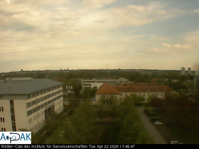 https://wdaten.geo.uni-halle.de/bitmaps/image25-04-22_17-45-47-28.jpg  25-04-22 17:45:47 