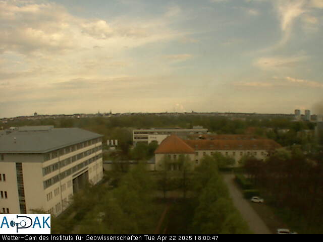 https://wdaten.geo.uni-halle.de/bitmaps/image25-04-22_18-00-47-29.jpg  25-04-22 18:00:47 