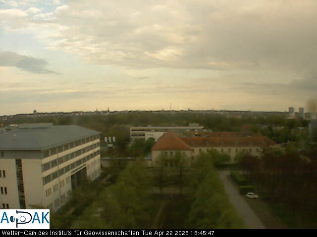 https://wdaten.geo.uni-halle.de/bitmaps/image25-04-22_18-45-47-30.jpg  25-04-22 18:45:47 