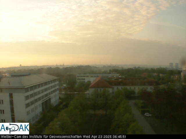 https://wdaten.geo.uni-halle.de/bitmaps/image25-04-23_06-45-51-42.jpg  25-04-23 06:45:51 