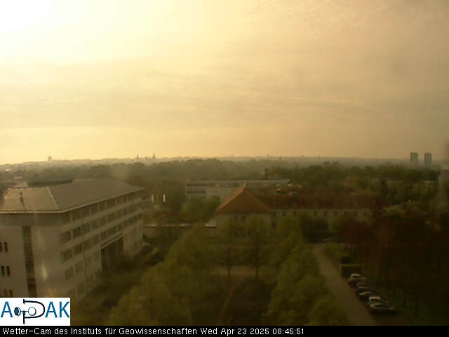 https://wdaten.geo.uni-halle.de/bitmaps/image25-04-23_08-45-51-48.jpg  25-04-23 08:45:51 