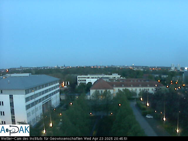 https://wdaten.geo.uni-halle.de/bitmaps/image25-04-23_20-45-51-71.jpg  25-04-23 20:45:51 