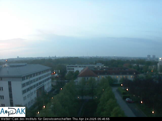 https://wdaten.geo.uni-halle.de/bitmaps/image25-04-24_05-45-55-99.jpg  25-04-24 05:45:55 