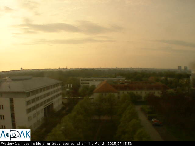 https://wdaten.geo.uni-halle.de/bitmaps/image25-04-24_07-15-56-00.jpg  25-04-24 07:15:56 