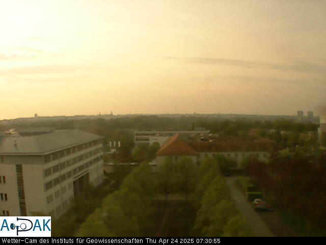 https://wdaten.geo.uni-halle.de/bitmaps/image25-04-24_07-30-56-01.jpg  25-04-24 07:30:56 