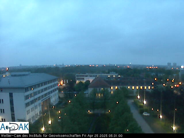 https://wdaten.geo.uni-halle.de/bitmaps/image25-04-25_05-31-00-47.jpg  25-04-25 05:31:00 
