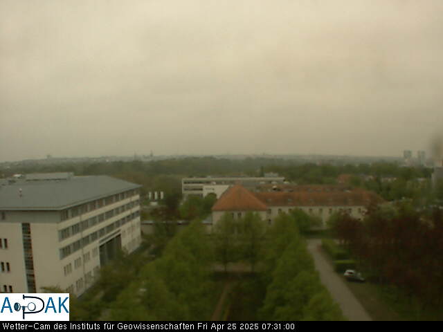 https://wdaten.geo.uni-halle.de/bitmaps/image25-04-25_07-31-00-53.jpg  25-04-25 07:31:00 