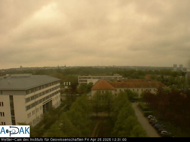 https://wdaten.geo.uni-halle.de/bitmaps/image25-04-25_12-31-00-63.jpg  25-04-25 12:31:00 