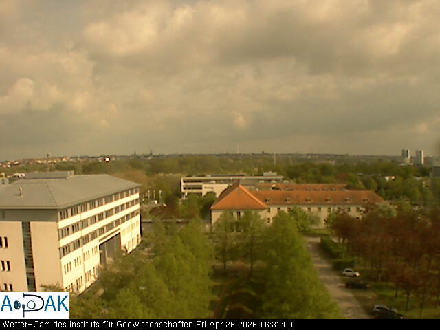 https://wdaten.geo.uni-halle.de/bitmaps/image25-04-25_16-31-00-71.jpg  25-04-25 16:31:00 