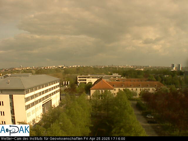 https://wdaten.geo.uni-halle.de/bitmaps/image25-04-25_17-16-00-72.jpg  25-04-25 17:16:00 