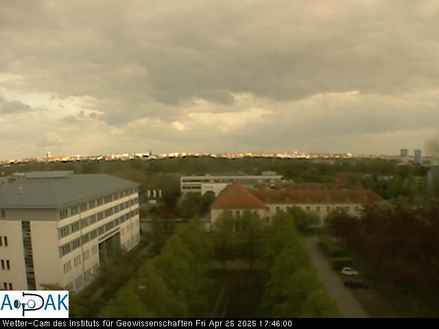 https://wdaten.geo.uni-halle.de/bitmaps/image25-04-25_17-46-00-73.jpg  25-04-25 17:46:00 