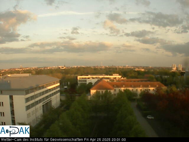 https://wdaten.geo.uni-halle.de/bitmaps/image25-04-25_20-01-00-75.jpg  25-04-25 20:01:00 