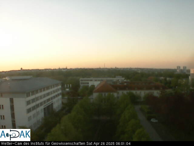 https://wdaten.geo.uni-halle.de/bitmaps/image25-04-26_06-01-04-96.jpg  25-04-26 06:01:04 