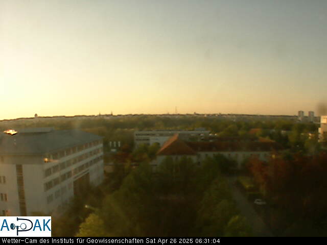https://wdaten.geo.uni-halle.de/bitmaps/image25-04-26_06-31-04-97.jpg  25-04-26 06:31:04 