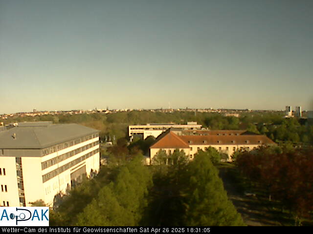 https://wdaten.geo.uni-halle.de/bitmaps/image25-04-26_18-31-05-22.jpg  25-04-26 18:31:05 