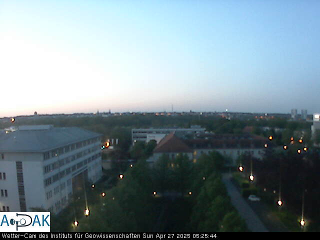 https://wdaten.geo.uni-halle.de/bitmaps/image25-04-27_05-25-44-74.jpg  25-04-27 05:25:44 