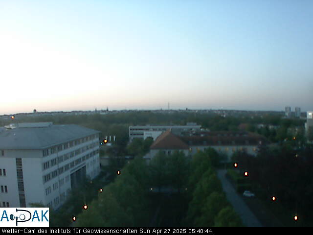 https://wdaten.geo.uni-halle.de/bitmaps/image25-04-27_05-40-44-75.jpg  25-04-27 05:40:44 