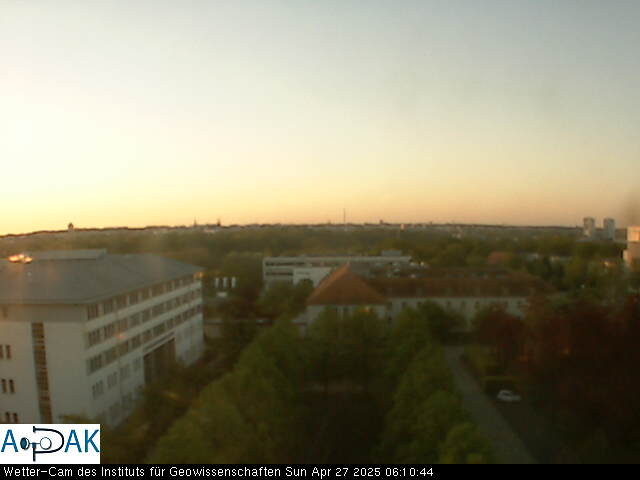 https://wdaten.geo.uni-halle.de/bitmaps/image25-04-27_06-10-44-75.jpg  25-04-27 06:10:44 