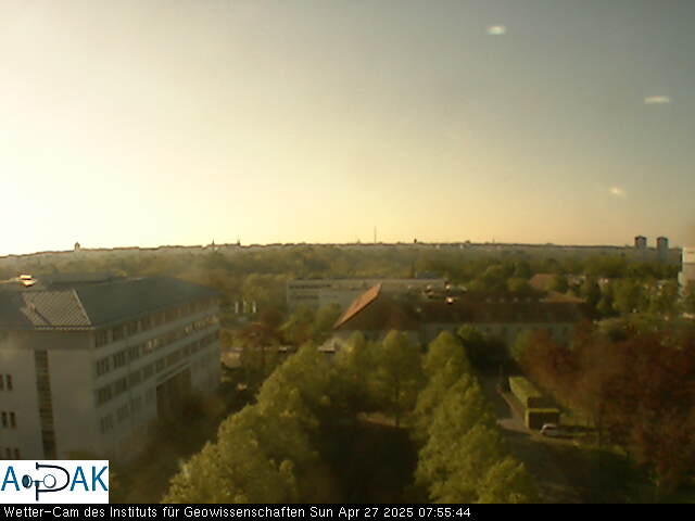 https://wdaten.geo.uni-halle.de/bitmaps/image25-04-27_07-55-44-81.jpg  25-04-27 07:55:44 
