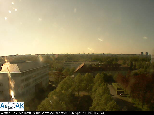 https://wdaten.geo.uni-halle.de/bitmaps/image25-04-27_08-40-44-82.jpg  25-04-27 08:40:44 